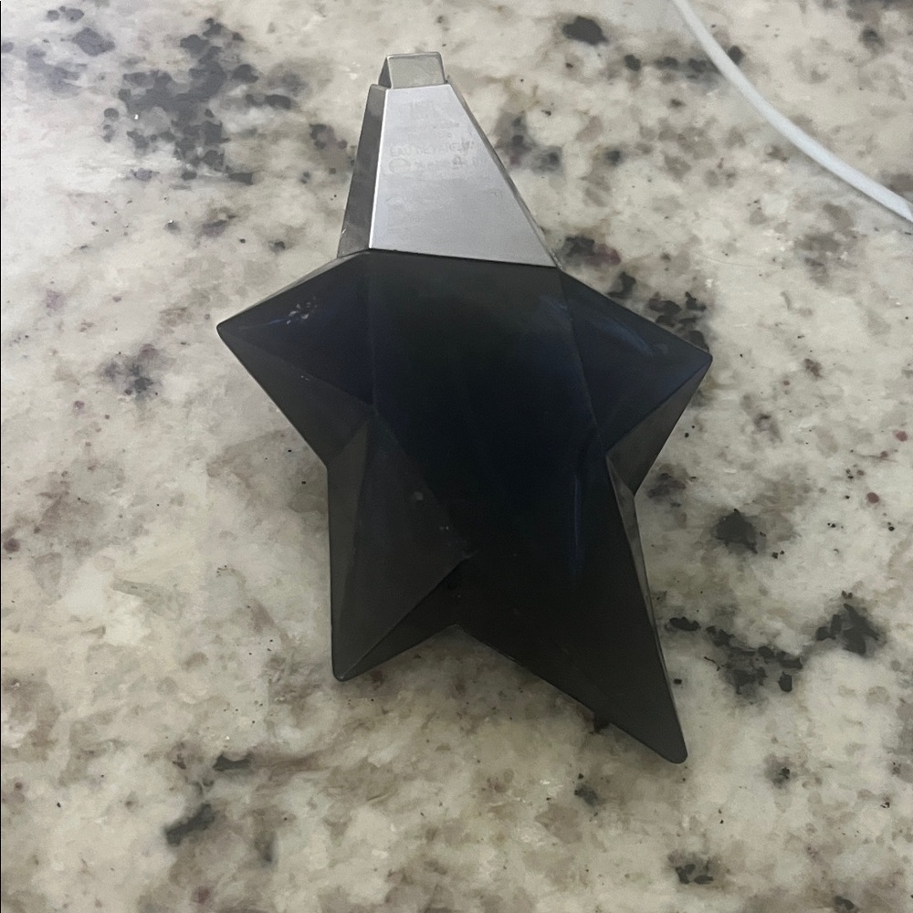 Thierry Mugler Star-Shaped Black and Silver Bottle - Picture 2 of 4